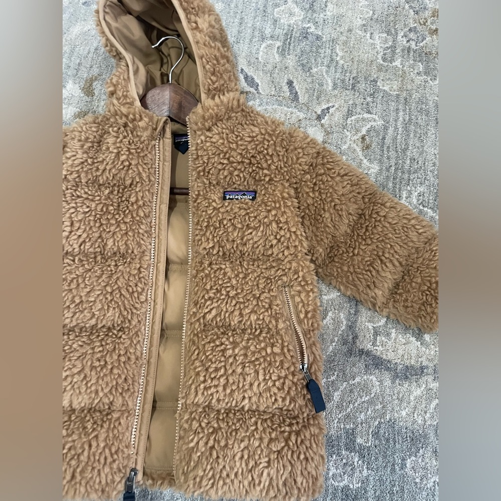 Patagonia Kids Teddy Fleece Jacket in Camel Brown